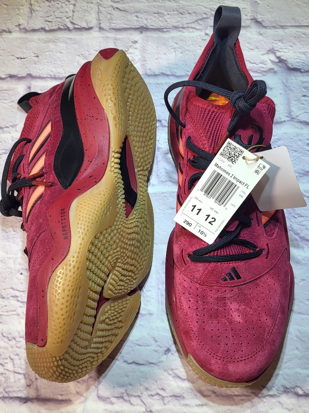 NEW adidas Mahomes Sz 11 2 Impact FLX Turf Training Shoes Men's JQ0001